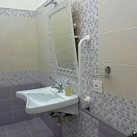 B&B La Dimora Di Vituccio 아베트라나